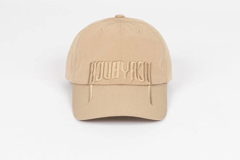 【AJO AJOBYAJO】23FW★ Total Logo Cap [BEIGE] AJO AJOBYAJO(アジョ バイ アジョ) 帽子(メンズ) - 海外通販のBUYMA